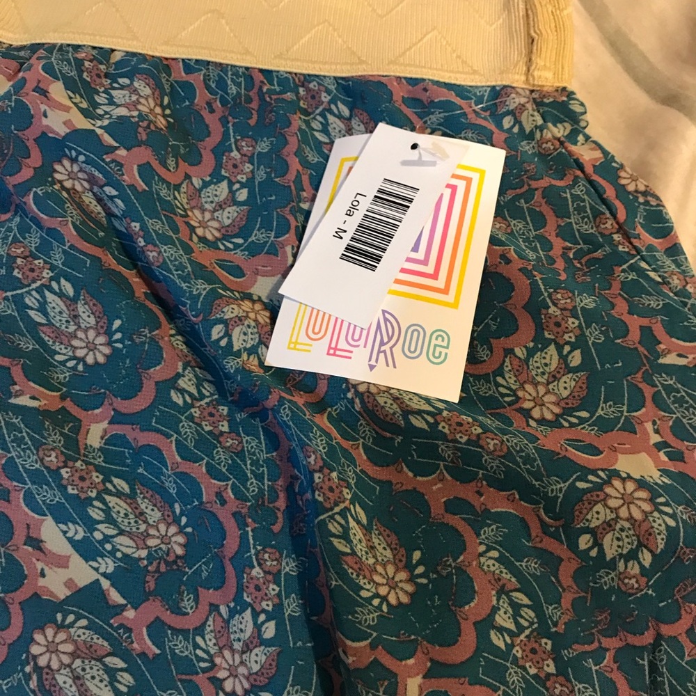 Medium Lularoe lola skirt
